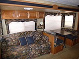 2007 Keystone Cougar Photo #10