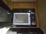 2010 Keystone Cougar Photo #15
