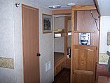 2005 Keystone Cougar Photo #20