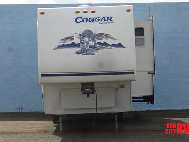 2005 Keystone Cougar Photo