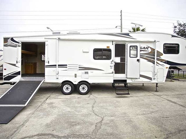 07 Keystone Cougar