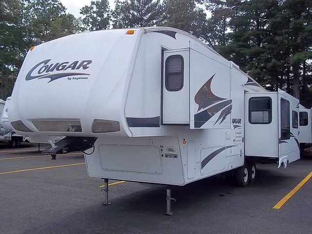 2008 Keystone Cougar Photo