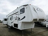 2010 Keystone Cougar Photo #23