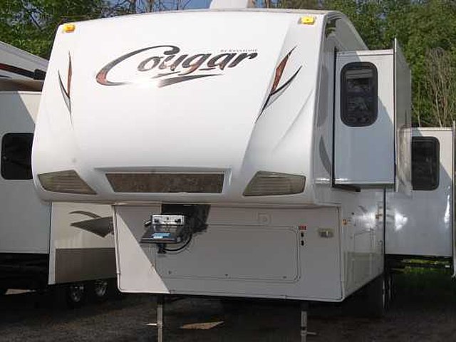 2010 Keystone Cougar Photo