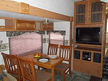 2004 Keystone Cougar Photo #11