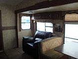 2011 Keystone Cougar Photo #11