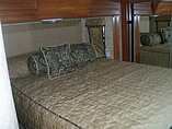 2011 Keystone Cougar Photo #11