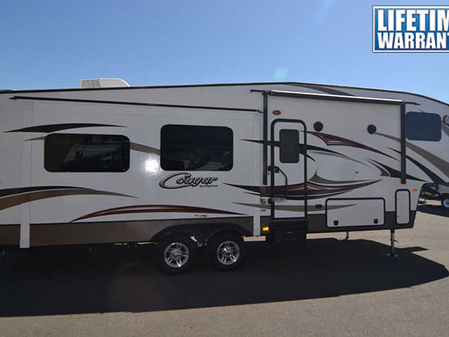 2015 Keystone Cougar Half-Ton Photo