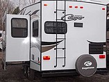 2015 Keystone Cougar X-Lite Photo #4