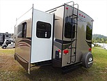 2015 Keystone Cougar X-Lite Photo #4