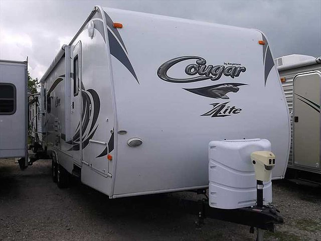 11 Keystone Cougar X-Lite