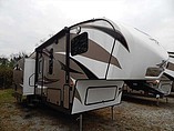 2015 Keystone Cougar X-Lite Photo #2