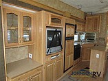 2005 Keystone Everest Photo #8