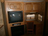 2006 Keystone Everest Photo #8