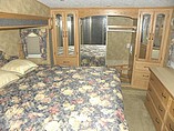 2006 Keystone Everest Photo #21