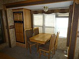 2005 Keystone Everest Photo #8