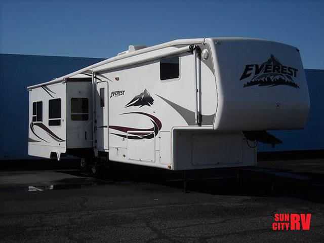 2007 Keystone Everest Photo