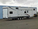 2007 Keystone Fuzion Photo #30