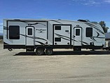 2012 Keystone Fuzion Photo #3
