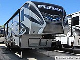 2015 Keystone Fuzion Photo #2