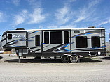 2015 Keystone Fuzion Photo #5