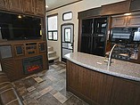2015 Keystone Fuzion Photo #10