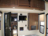 2016 Keystone Fuzion Photo #10