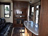 2015 Keystone Fuzion Photo #16