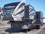 2015 Keystone Fuzion Photo #4