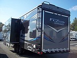2015 Keystone Fuzion Photo #6