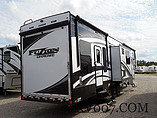 2015 Keystone Fuzion Photo #3