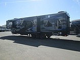 2015 Keystone Fuzion Photo #5