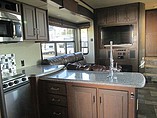 2016 Keystone Fuzion Photo #12