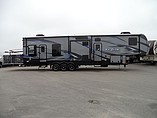 2015 Keystone Fuzion Photo #5