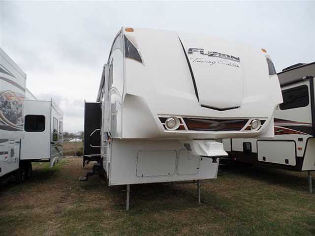 09 Keystone Fuzion