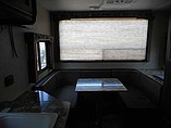 2016 Keystone Hideout Photo #8