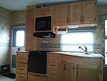 2005 Keystone Laredo Photo #8