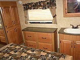 2009 Keystone Laredo Photo #21