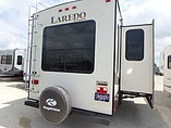2015 Keystone Laredo Photo #29