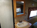 2005 Keystone Laredo Photo #15