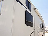 2006 Keystone Laredo Photo #3