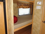 2006 Keystone Laredo Photo #18