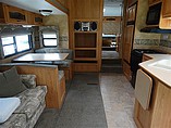 2005 Keystone Laredo Photo #2