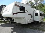2005 Keystone Laredo Photo #10