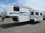 2003 Keystone Laredo Photo #3
