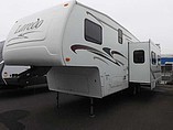 2004 Keystone Laredo Photo #2
