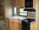 2005 Keystone Laredo Photo #8