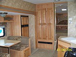 2005 Keystone Laredo Photo #9