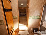 2005 Keystone Laredo Photo #28