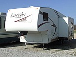2005 Keystone Laredo Photo #4